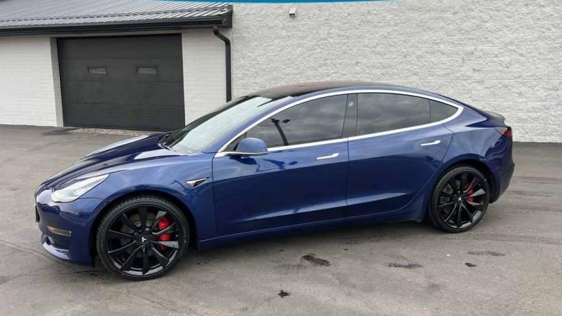 TESLA MODEL 3 2018 5YJ3E1EBXJF072292 image